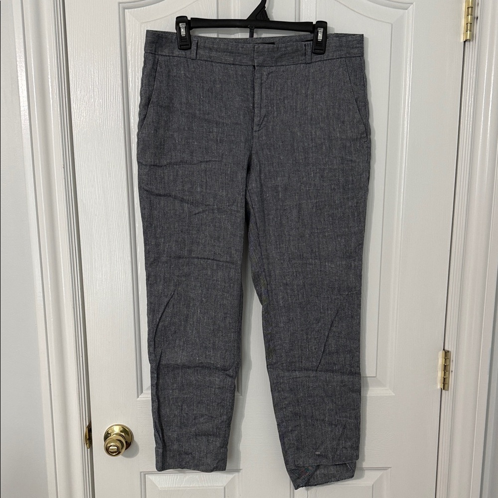 Banana republic women’s  Gray Dress Pants - Classic Straight Fit